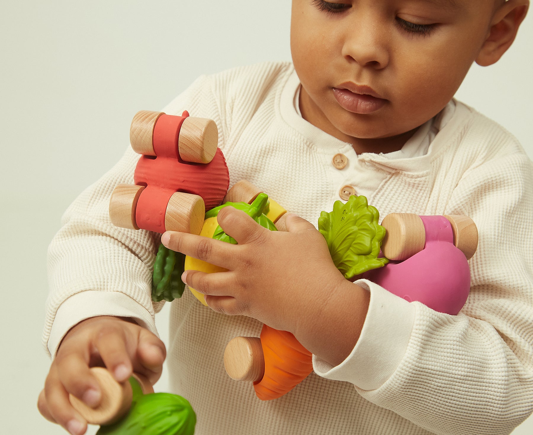 Car Toy - Cucumber - by Oli & Carol