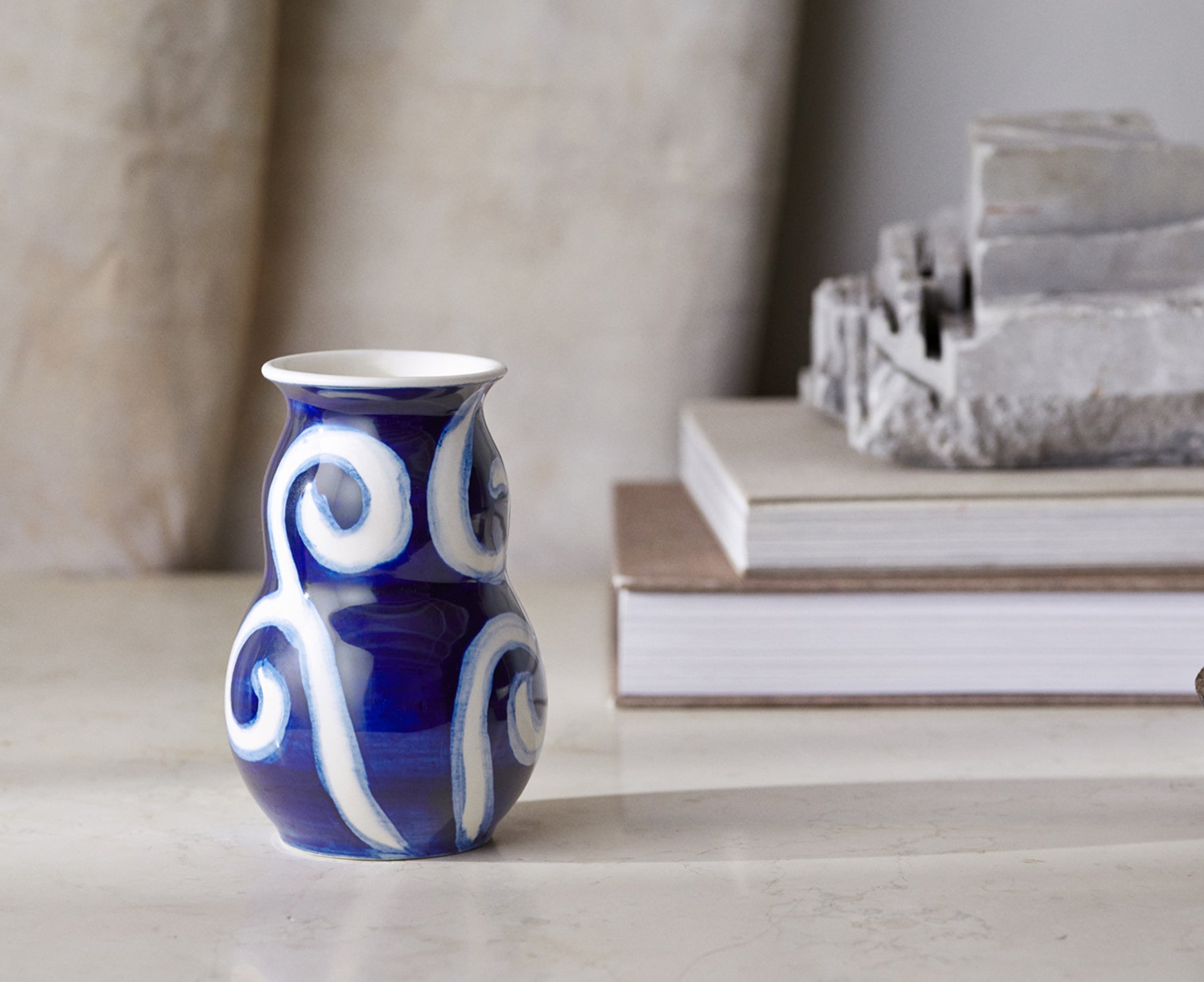 Tulle Small Ceramic Vase by Kähler