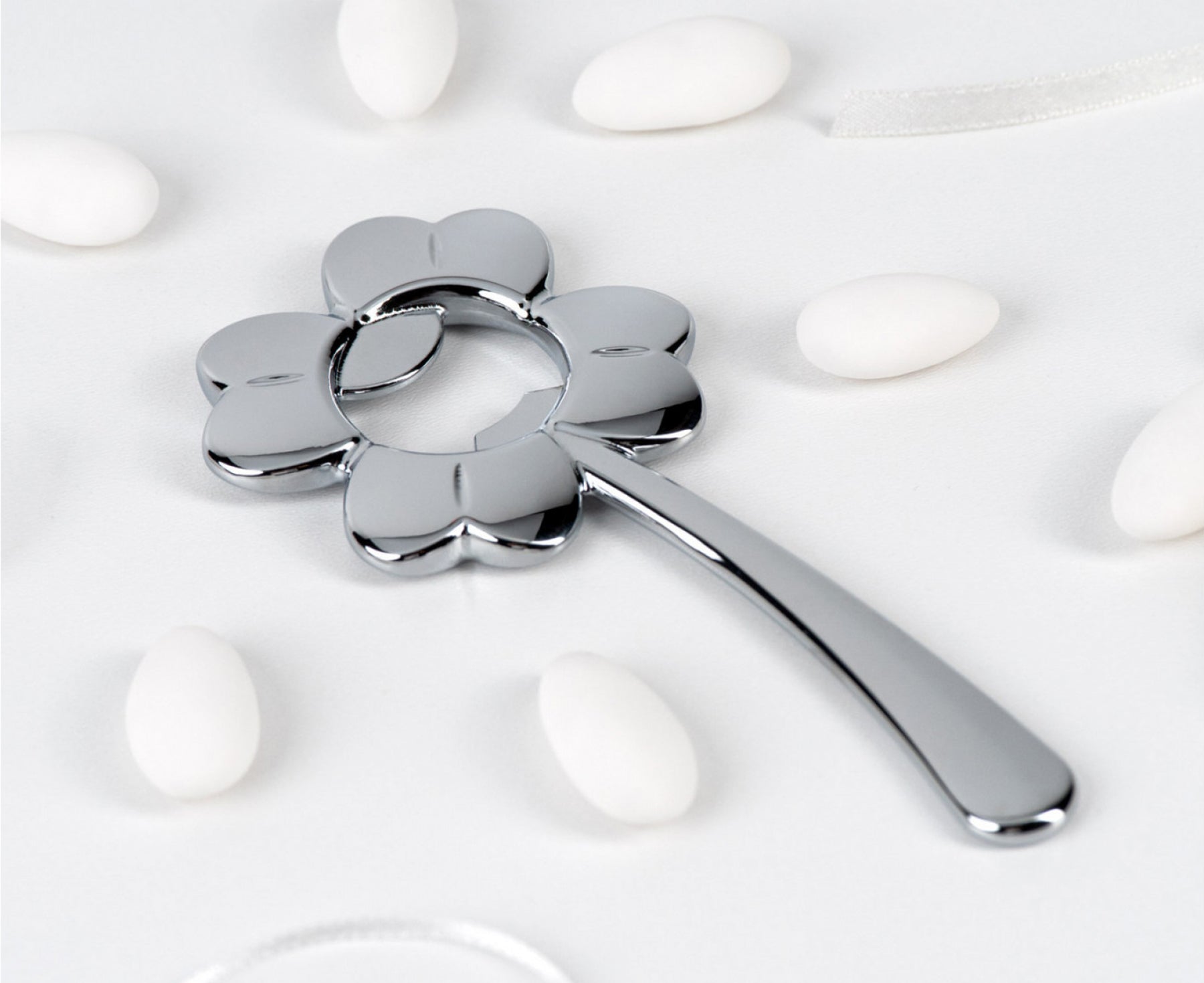 Quadrifoglio Bottle Opener in Chrome