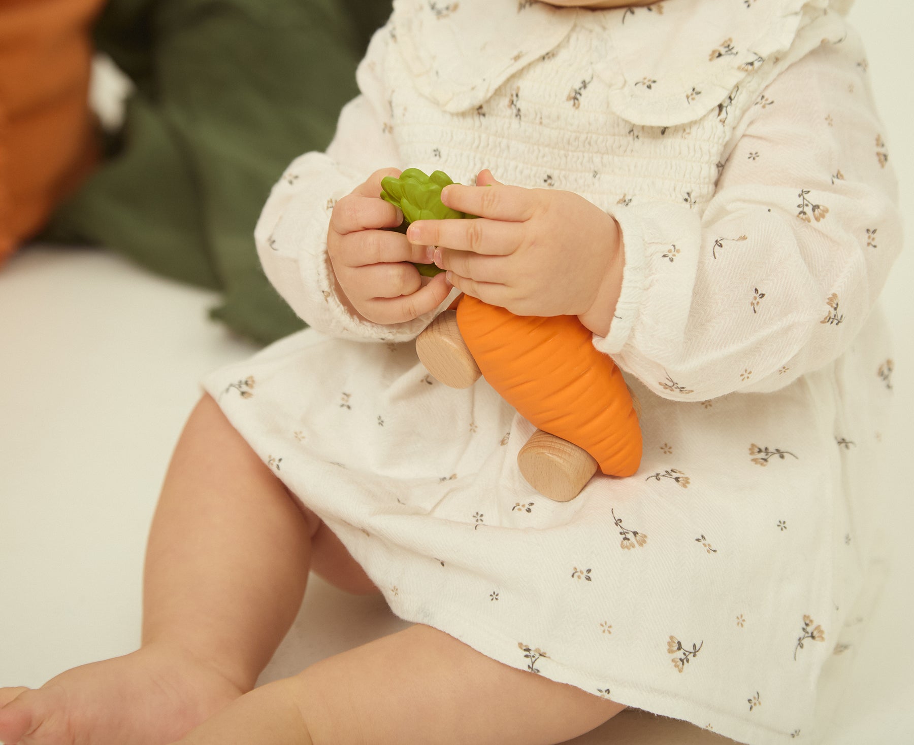 Car Toy - Carrot - by Oli &amp; Carol