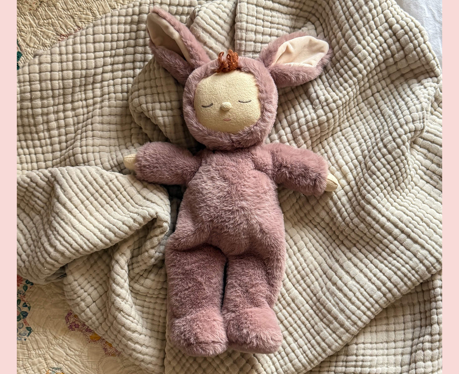 Bunny Pickle Cozy Dinkum by Olli Ella