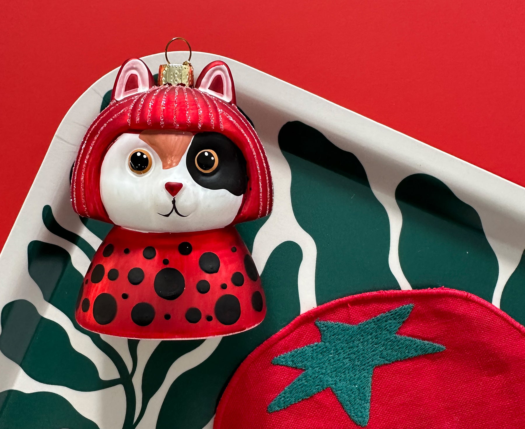 Kusameow ornament and Tomato napkins