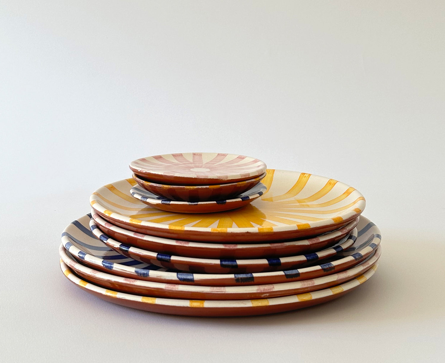 Ray Terracotta Dinner Plate in Yellow by Casa Cubista