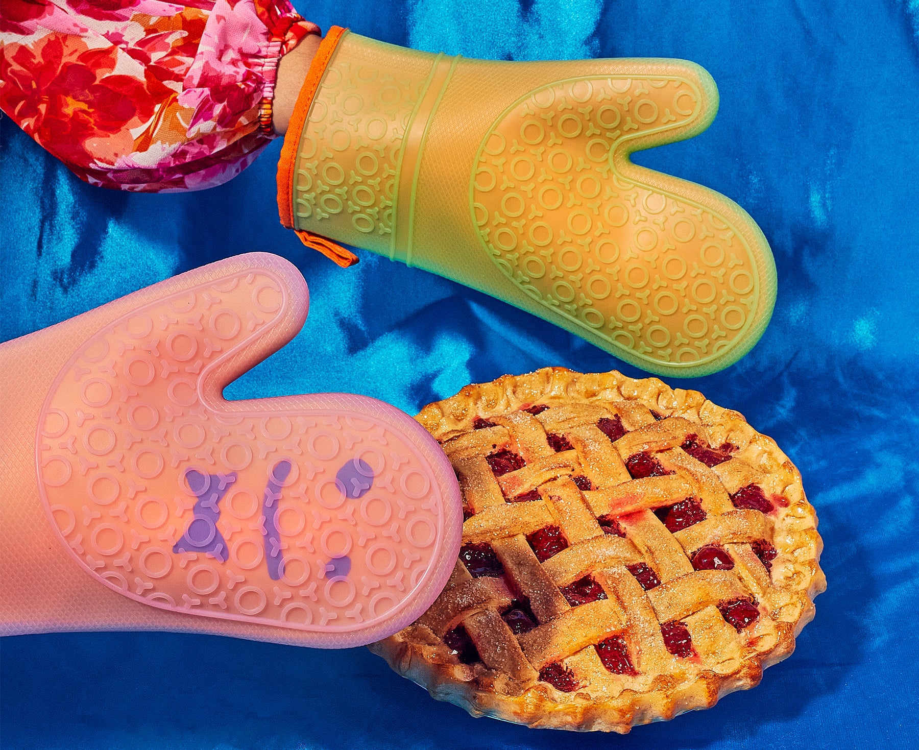 Smiley Silicone Oven Mitts by Staff