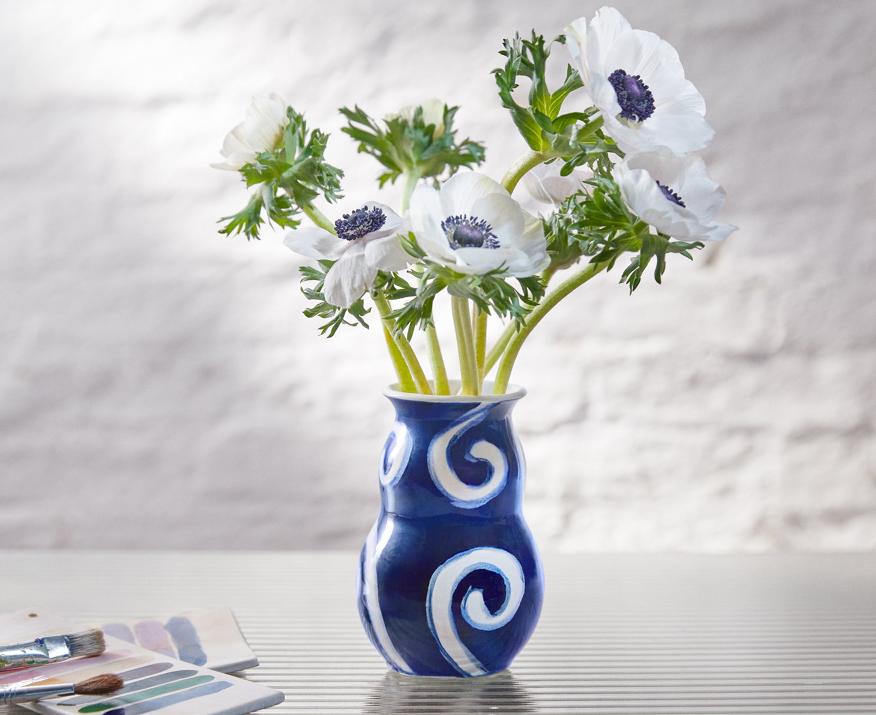Tulle Small Ceramic Vase by Kähler
